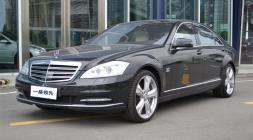 奔馳S600